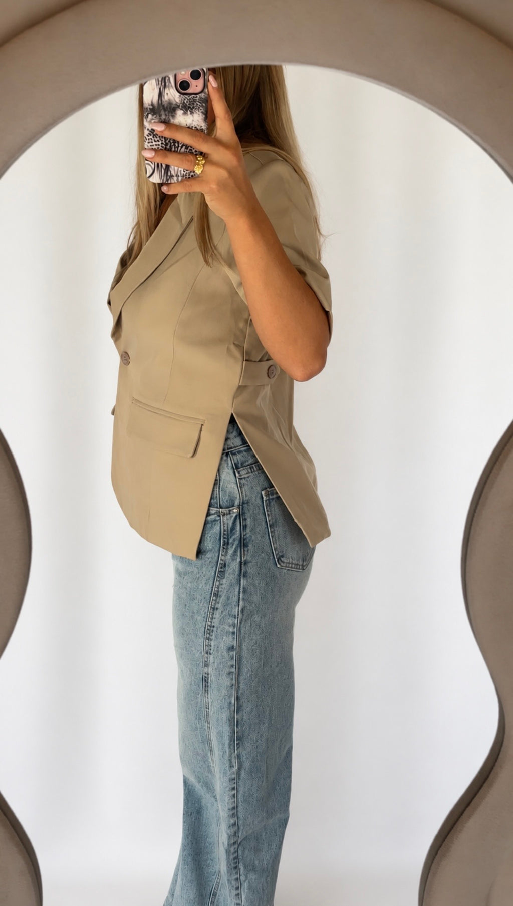 THE JULIETTE SHORT SLEEVE BLAZER